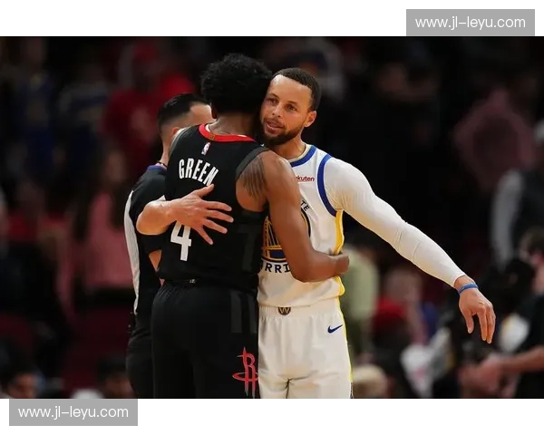 宇宙级对决：火箭与勇士，荣耀与梦想的薪火相传